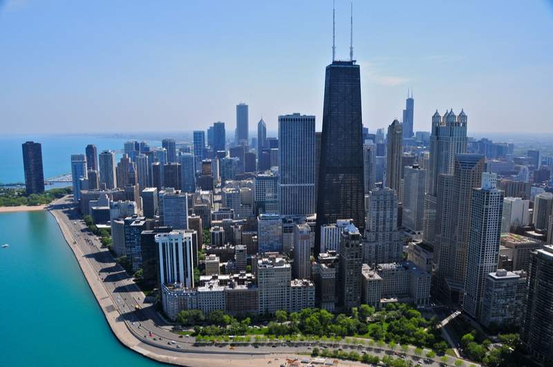 Le bâtiment du 875 North Michigan Ave à Chicago