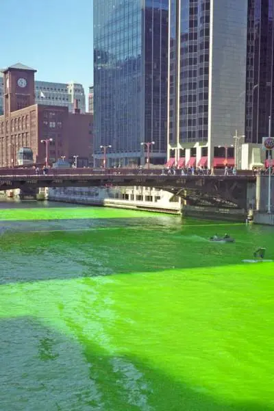 Teinture de la rivière Chicago