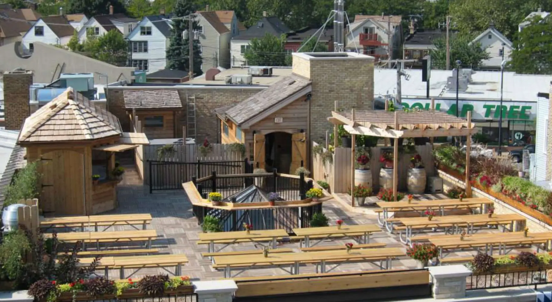 Dîner en plein air au Genes Rooftop