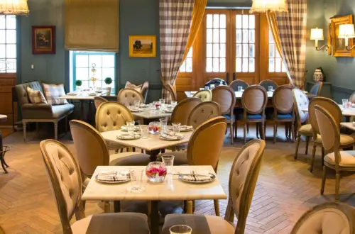 Cuisine et jardin Blue Door