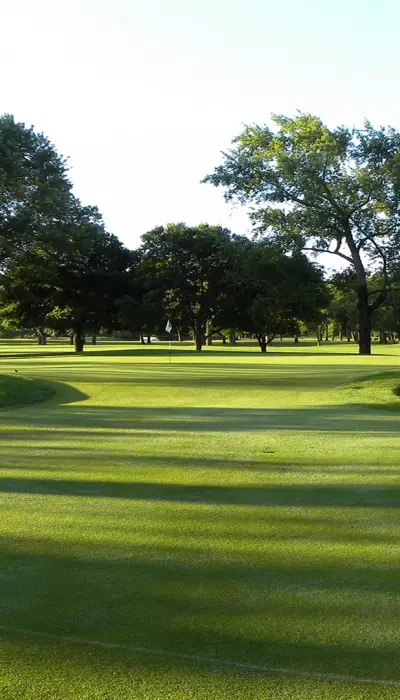 Un terrain de golf