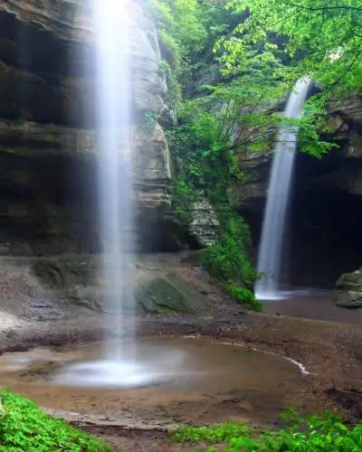 Une chute d'eau