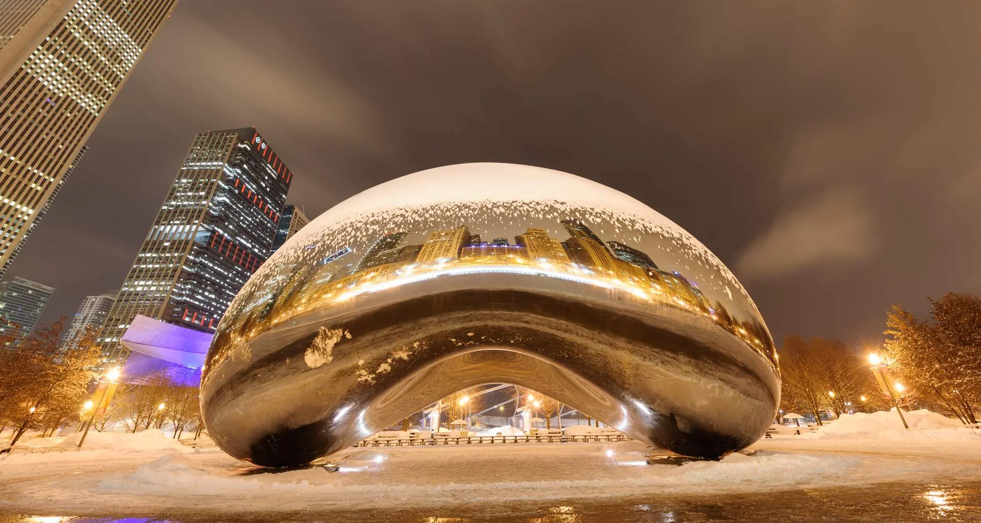 The Bean en hiver avec de la neige.