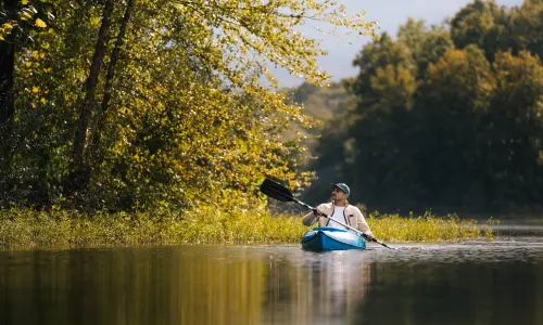 Kayak sur le lac Devils Kitchen