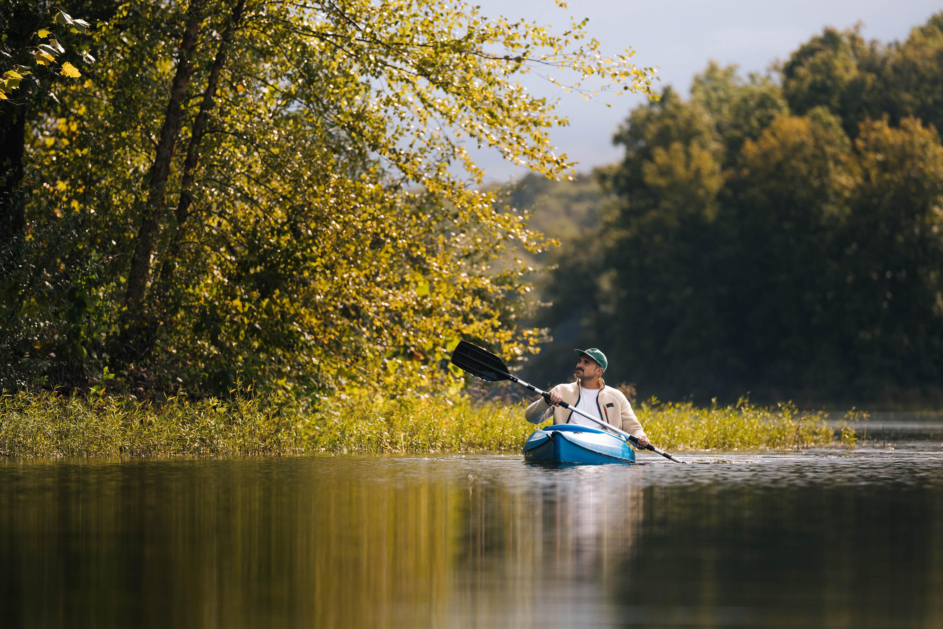 Kayak sur le lac Devils Kitchen