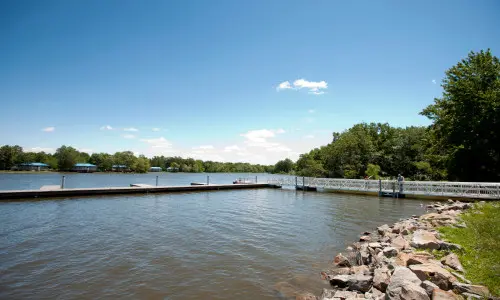 Lac pour la baignade et les sports nautiques