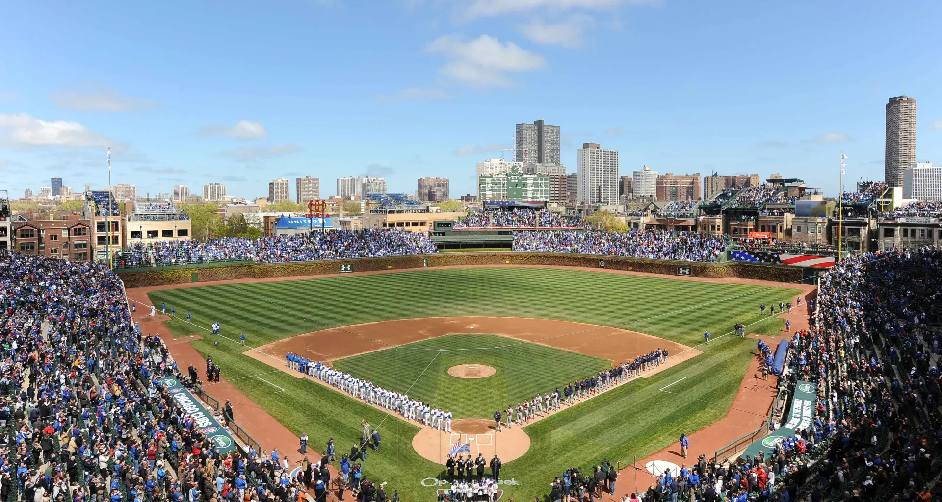 Vue du Wrigley Field le jour de l'ouverture des Chicago Cubs 2014