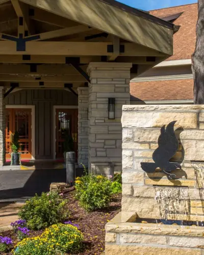 L'extérieur de l'Eagleridge Resort and Spa
